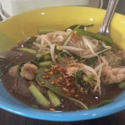 ก๋วยเตี๋ยวเนื้อสด