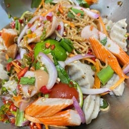 ยำแอบแแซ่บแสบปาก + ตามสั่ง  ฮาลาล