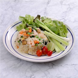 ข้าวผัดปลากุเลาเค็มเนื้อกุ้ง