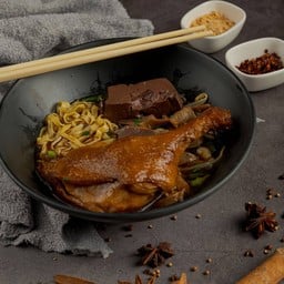 บะหมี่น้องสะโพก