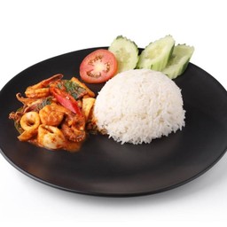 ข้าวทะเลผัดพริกเเกง