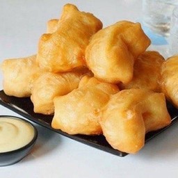 ชุดปาท่องโก๋+นมข้น