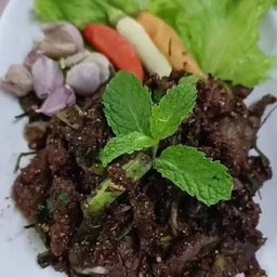 ก้อยคั่วเนื้อ