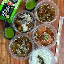 ตุ้ยนุ้ยอาหารทะเลดอง