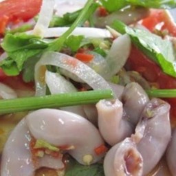 ยำไส้ตันใส่หมูสับ