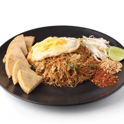 ผัดหมี่มั่วหมูยอทอด