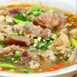ต้มแซ่บเนื้อ