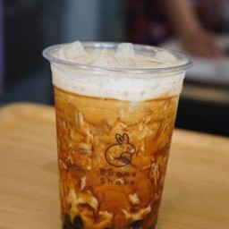 ชานมแบล็ก