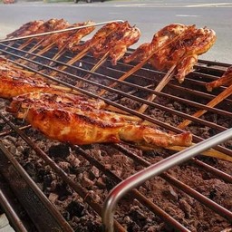 ไก่ย่างวิเชียรบุรี นางรอง