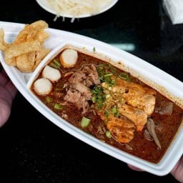 ก๋วยเตี๋ยวเรือเมืองสยาม รัชดา 19