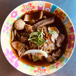 ก๋วยเตี๋ยว