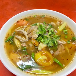 ต้มแซ่บเนื้อหมูล้วน