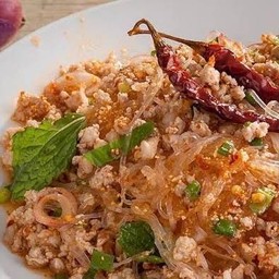 ลาบวุ้นเส้นไก่