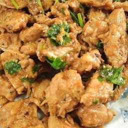 ไก่กระเทียมเป็นกับข้าว
