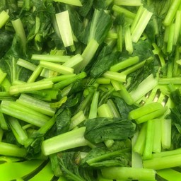 ผักกวางตุ้งลวก