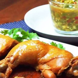 ไก่ต้มน้ำปลา น้ำจิ้มแซ่บๆ24ชั่วโมง