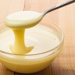 นมข้นหวาน(จิ้มปาท่องโก๋)