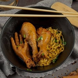 มาม่าน่องไก่ล้วน