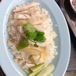 ข้าวมันไก่บ้าน(พิเศษ)
