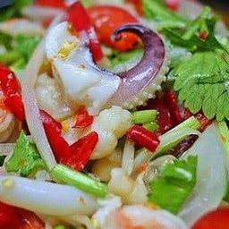 ยำทะเลล้วน