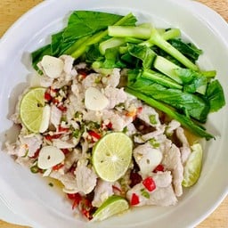 ครัวนายโจ กระเพราพริกแห้ง ยำแซ่บ อาหารเซ็ท เมนูเฮลตี้