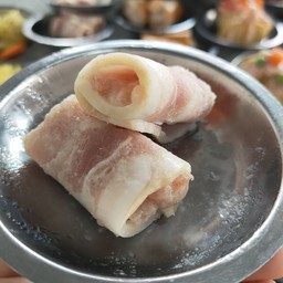 เบคอนพันหมู