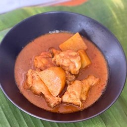 แกงมัสมั่นไก่