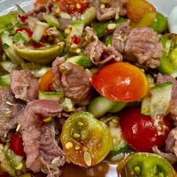 ตำแตงเนื้อน่องลายนัวร์ๆ