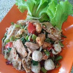 ตำก๋วยเตี๋ยว