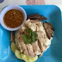 เฮง เฮง ข้าวมันไก่