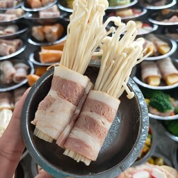 เบคอนเห็ดเข็ม