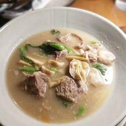 แกงรัญจวนหมูตุ๋น (320++)