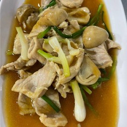 หมูผัดน้ำมันหอย