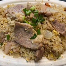ข้าวผัดหมู
