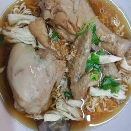 เกาเหลาไก่ตุ๋น