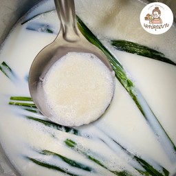 นมสดร้อน