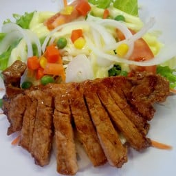 สลัดหมูย่าง