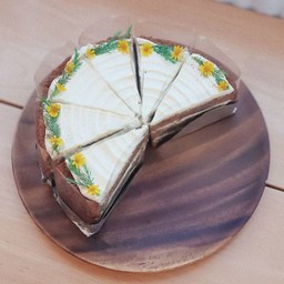 Signature Carrot Cake