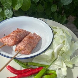 แหนมหมูย่าง 1ไม้