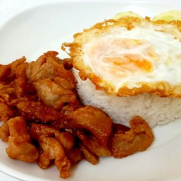 [อร่อยซ่ากับโค้ก] ข้าวอกไก่ทอดน้ำปลา +  โค้ก ออริจินัล (กระป๋อง)