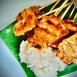 หมูปิ้งวริสา(หน้าโลตัสศรีนครินทร์)หลังโรมัน