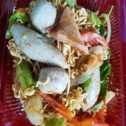 ยำมาม่า