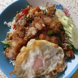 เจ๊ป๊อบ อาหารตามสั่ง ส้มตำ ลูกชิ้นทอด