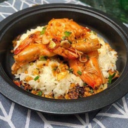 ข้าวราดกุ้งคั่วพริกเกลือ