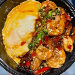 กระเพรากุ้ง+ไข่ข้น