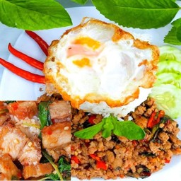 ผัดกะเพรา (ราดข้าว)