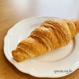 Premium Butter Croissant (ครัวซองต์ พรีเมี่ยม)