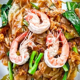 ผัดซีอิ้วกุ้ง
