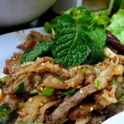 เนื้อน้ำตก