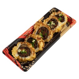 Crunchy Wagyu Beef Roll โรลเนื้อวากิวครันชี่